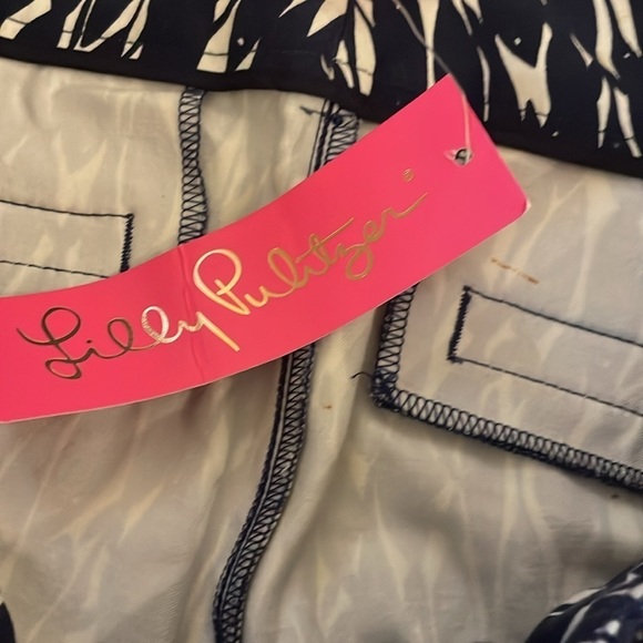 Lilly Pulitzer Capri NWT Cropped Luxury Capris New School Fish - size 4 - Picture 8 of 9